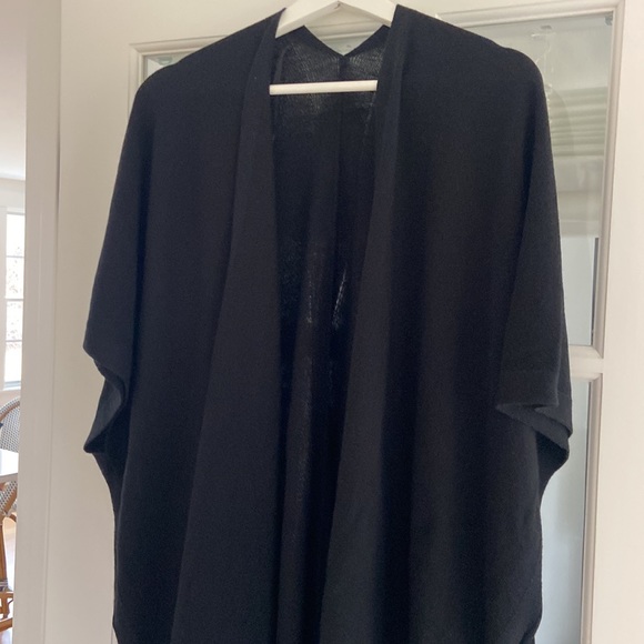 COPY - Lulu short sleeve wrap sweater - Picture 6 of 6